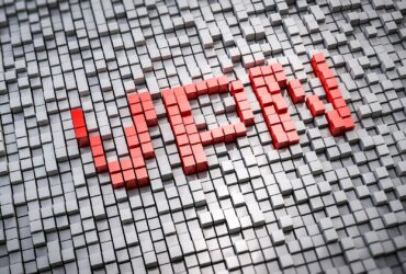 Understanding the potential risks and drawbacks of using a VPN and how to avoid them.